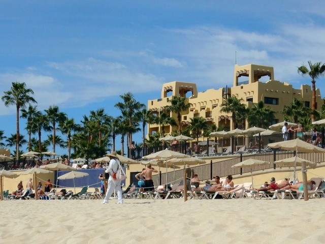 Cabo beach
