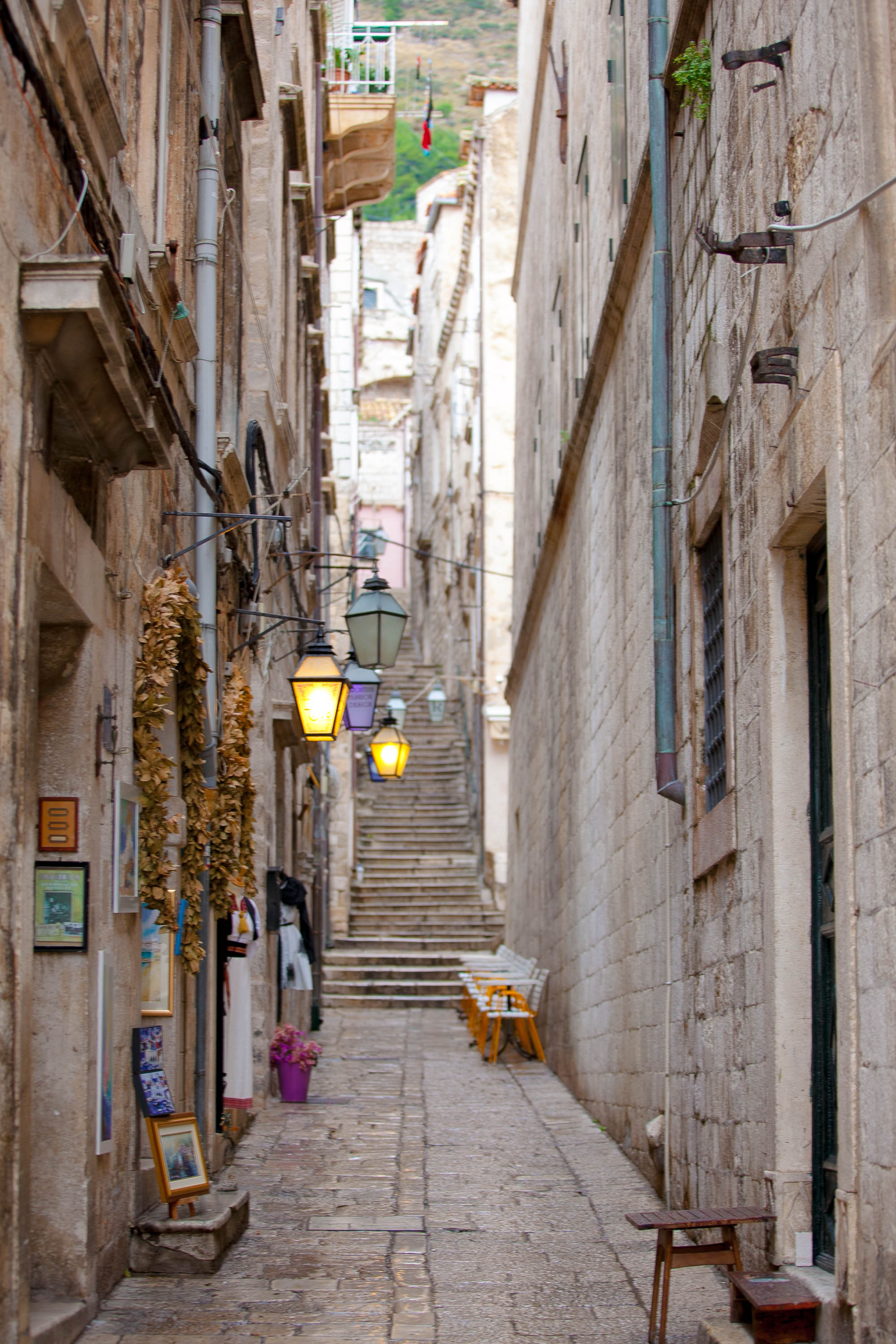 Dubrovnik alleyway
