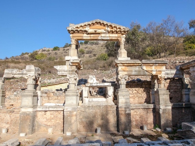 Nymphaeum Traiani