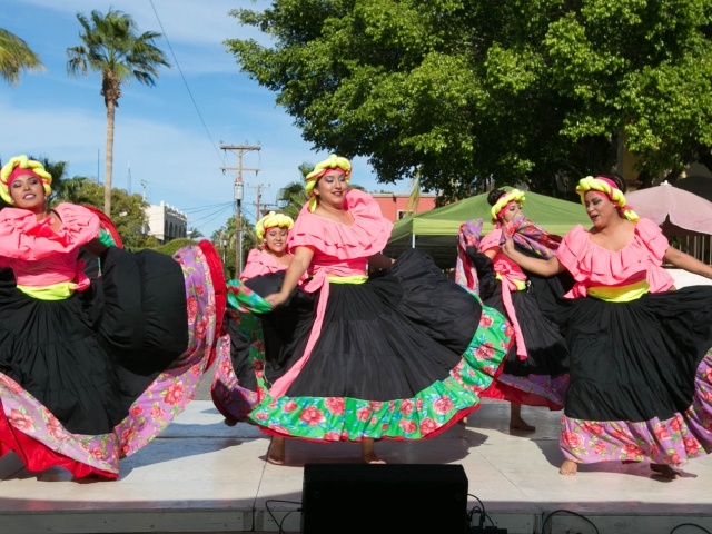 Venezuela troupe in Loreto